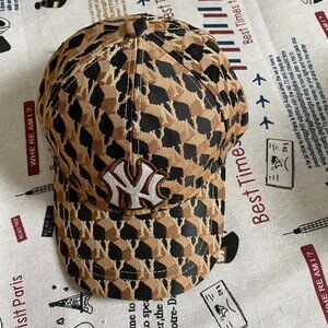 Baseball Cap Presbyopia Embroidered Fashion Sun Hat